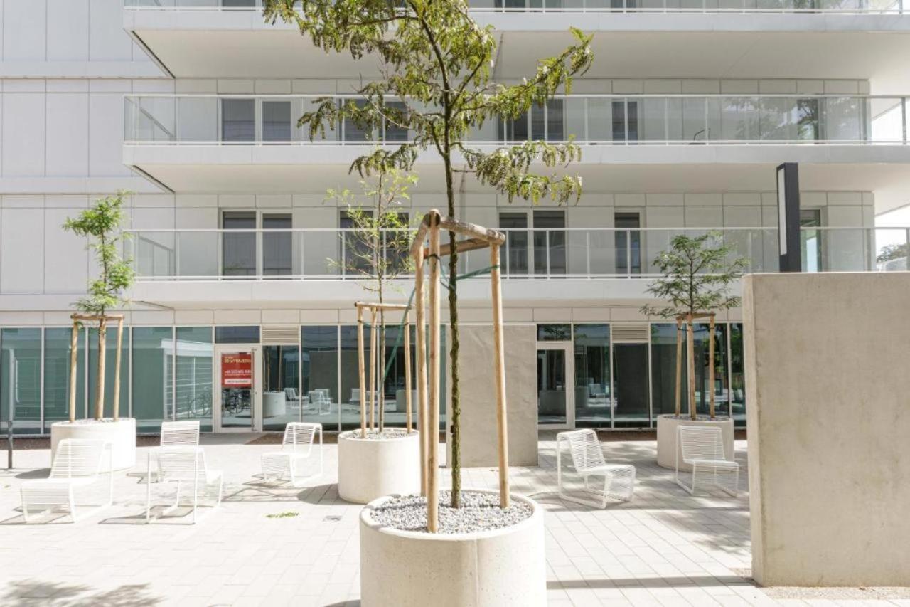 Urban Chic - Studio Apartment - Odra View&Witolda วรอตซวาฟ ภายนอก รูปภาพ
