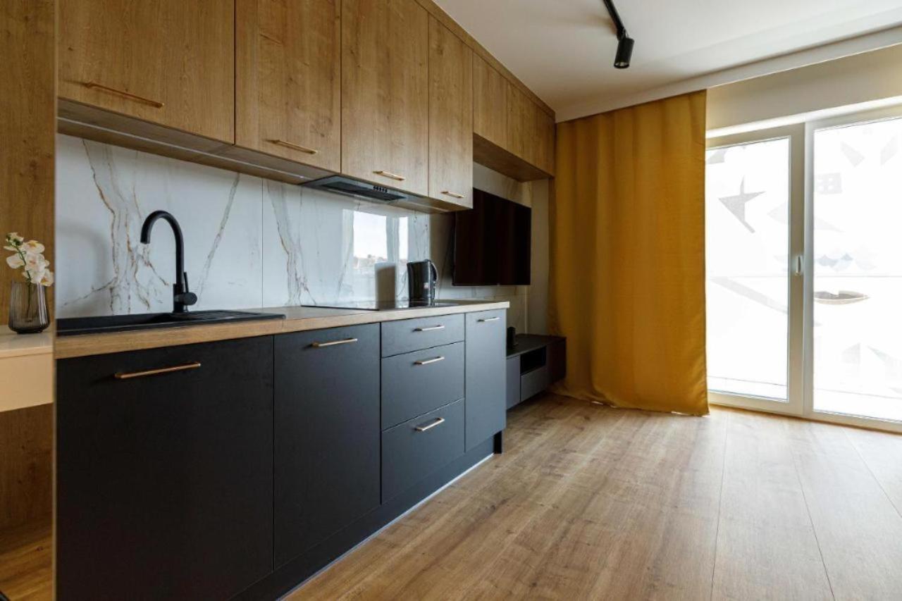 Urban Chic - Studio Apartment - Odra View&Witolda วรอตซวาฟ ภายนอก รูปภาพ
